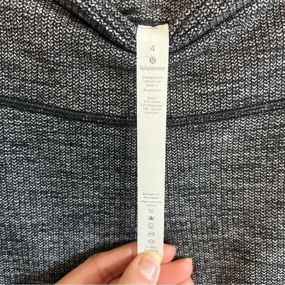 Lululemon Athletica Charcoal Textured Leggings Athleisure Yoga Gym Workout